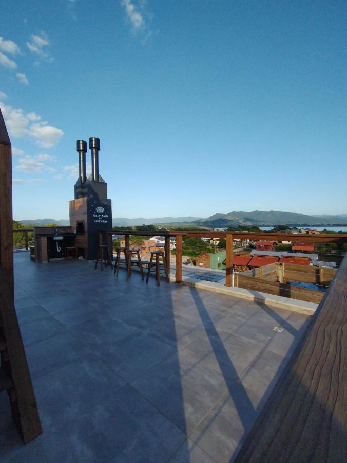Lake View Guest House Praia do Rosa Bagian luar foto