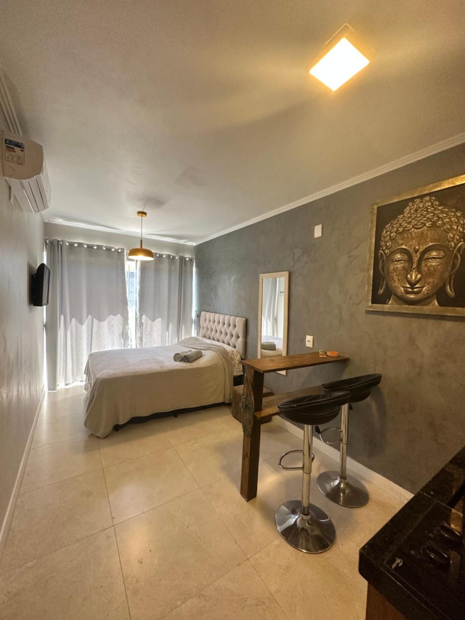 Lake View Guest House Praia do Rosa Bagian luar foto